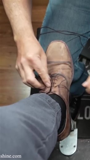 Restoring Scuffed and Dried Out Shoes with Angelo