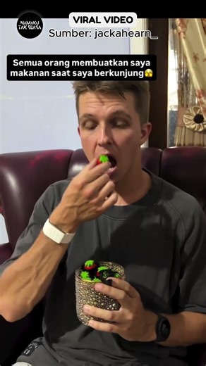 This Foreigner is Addicted to Coming to Indonesians' Homes‼️ #foreignerreaction #shorts #viralvid...