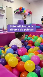 ¡Las albercas de pelotas son una explosión sensorial para tu bebé! 👶🏻🌈 A parte de ser divertidas tienen numerosos beneficios para su desarrollo infantil, y ademas es una excelente herramienta de estimulación temprana 🧠 #estimulaciontemprana #estimulaciondebebes #estimulacionoportuna #desarrollodelbebe #parentingtips #albercadepelotas #juegosparabebe #MissMarce | Miss Marce - Centro de Estimulación Oportuna