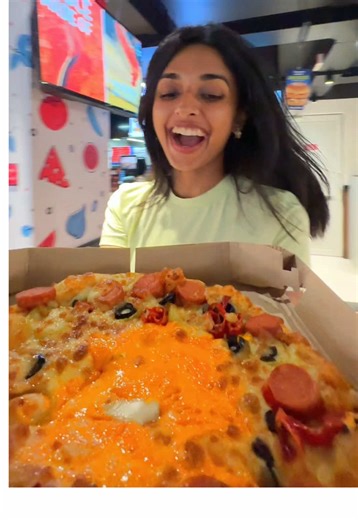 Enjoy Good Moments with Domino's Pizza