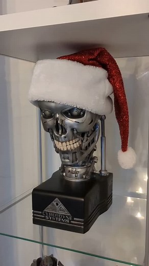 Realistic Human-Made Masterpiece with a Crimsatch Hat! 🤖🎩 Whoa! This human-made Terminator head is NEXT LEVEL! 🤯 The eyes? SO real, it’s like staring into the soul of a T-800. 🌀 Plus, that Crimsatch hat adds a slick, badass vibe. 🕶️ Perfect for collectors or anyone ready to bring the future to life! 🔥 #Terminator #RealisticArt #SciFiVibes #CrimsatchHat #RobotHead #CollectorsItem #tkcrobotics #trending #trendy #tech #innovation #reels #explore #TerminatorHead #RealisticArt #SciFiCollectible