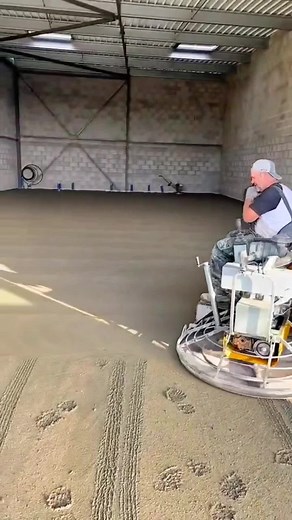Concrete Screeding Techniques for Smooth Floors