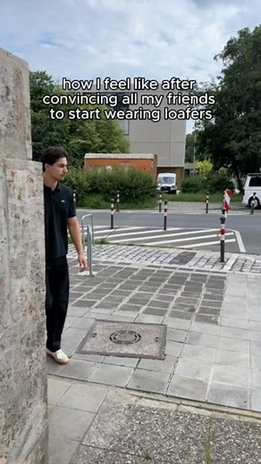 Simon Friedsam on Instagram: "Ah comedy😭#fashion #comedy"