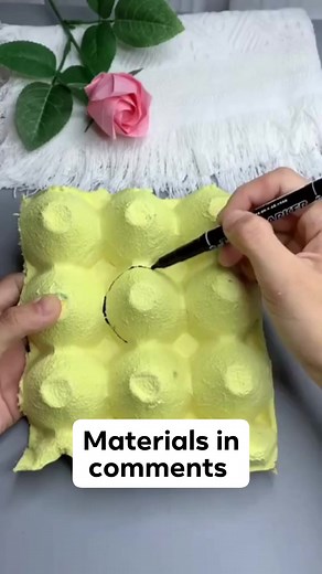 Cute egg crate turtle. #papercraft #diy #artsandcrafts | Akasha Crafts