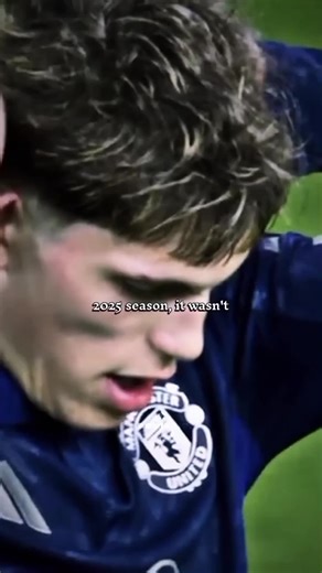 The silent conductor of red chaos at old Trafford..... Bruno Fernandes 🪄 #brunofernandes #fypシ゚viralシfypシ゚