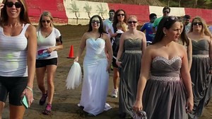 See what bride does after engagement ends via text