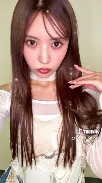 小林由依の卒業発表とyoustiの新たな章