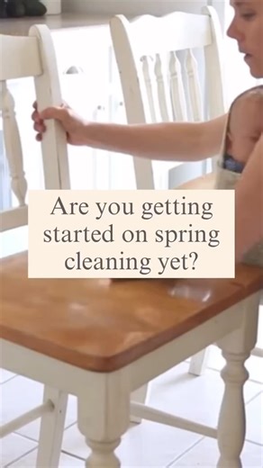Spring is upon us and that means spring cleaning! I love giving my house a deep clean this time of year, so we can start the new season off with a fresh living space. | Our Oily House