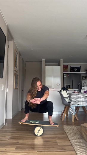 Balance Board Techniques: Top Exercises and Tricks