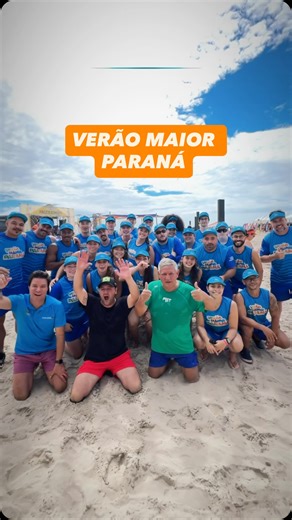 Helio Wirbiski on Instagram: "Hoje estive com o secretário das Cidades, Guto Silva, entregando simbolicamente ao governador Ratinho Junior a camiseta do Verão Maior Paraná 🏖️ O governador, grande responsável pelo crescimento desse projeto que movimenta milhões na nossa economia e recebe pessoas de todo o Brasil, esteve em Caiobá prestigiando um dos postos fixos Aproveitou ainda para jogar um Beach Tennis conosco. Uma alegria ver esse programa transformar o nosso litoral! 🤩 @ratinho_junior @dar