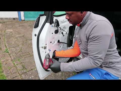 Vauxhall/Opel Meriva B Door Module Lock Removal 2010-2017