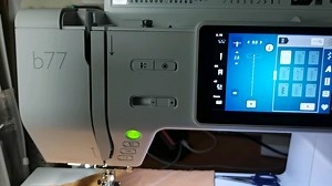 Bernette贝纳特B77如何自定义缝字母