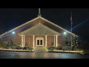How to Put Christmas Lights on Columns With Straps in Under 8 Minutes