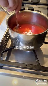 Delicious Creamy Tomato Basil Soup Recipe | Campbell's Recipes