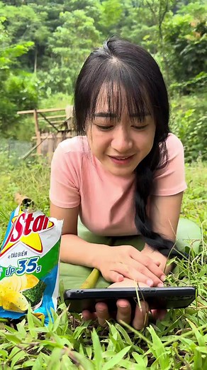 វីដេអូ​របស់ Brian Mills (@brian_virals) ជាមួយ original sound - Brian Mills