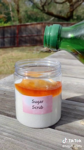 DIY Honey Sugar Scrub Recipe for Body Exfoliation