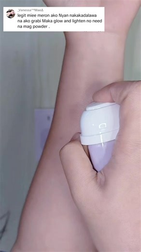 Color-Changing Technology: Adapts to your skin tone for a natural glow without the need for powder Lightweight and Breathable: Ensures the skin can breathe while providing coverage Long-lasting: Provides all-day coverage and adheres well to the skin without smudging or fading Non-Comedogenic: Helps improve skin texture by not clogging pores Skin-Friendly Ingredients: Formulated with squalane, meadowfoam seed oil, and hyaluronic acid to nourish the skin Suitable for All Skin Types: Can be used on