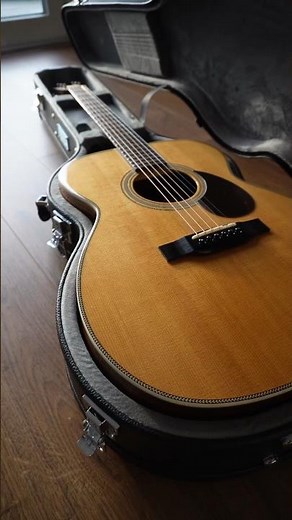 Stunner 😍 Eastman E8OMTC #music #guitar #acoustic #shorts