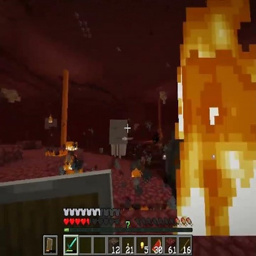 How To Survive A Ghast Attack! #minecraft