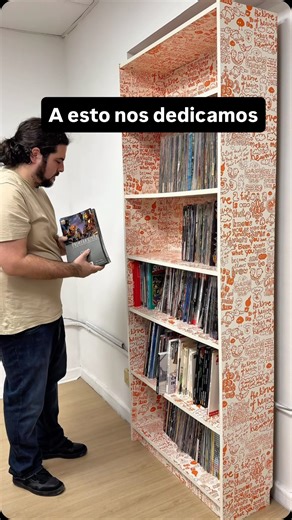 Programatica On Demand on Instagram: "Tocaba ordenar los cómics 🤷🏻‍♂️ #programaticaondemand #programatica #humor #situacioneslaborales #informaticos"