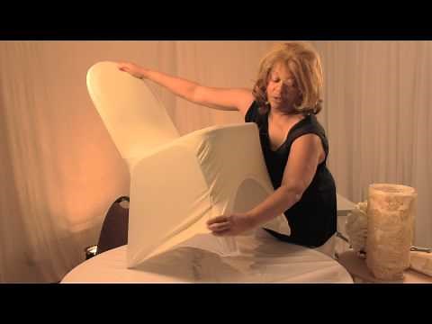 How to Put on Chair Covers in Linda Patterson's Table Setting Class