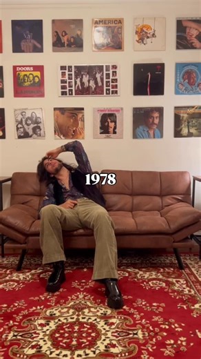 ✯✯ 𝐊𝐞𝐧𝐧𝐲 ✯✯ on Instagram: "Just What I Needed #70s #1970s #vintagefashion"