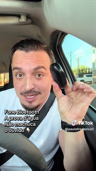 Esse fone de ouvido Bluetooth tem tantos benefícios, que não consigo falar sobre ele em menos de 1 minuto kkkk. Me apaixonei por ele, e indico porque é realmente bom!