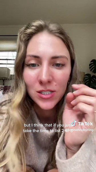 Depop Selling Tips and Tricks: How to Start Successfully