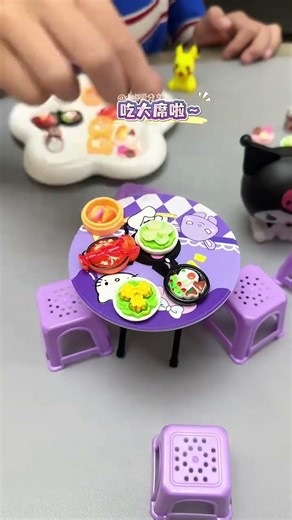 Even little girls can’t resist the Kuromi Folding Square Table and Round Table with Guangdong Pr