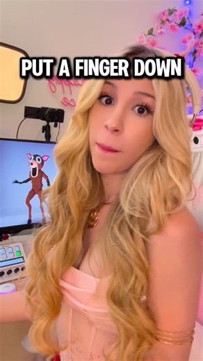 42K views · 1.1K reactions | How Many FINGERS Did You Put Down For This 99 NIGHTS IN THE FOREST Challenge?? ✌️ | Lana's Life | Facebook