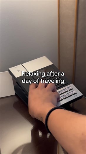 Unwinding and relaxing after a full day of travel. #hotelroom #bubblebath #relaxingvideos