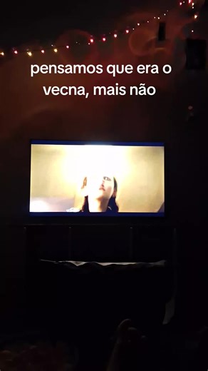 Reação a Stranger Things 5: Momento de Tensão com Vecna