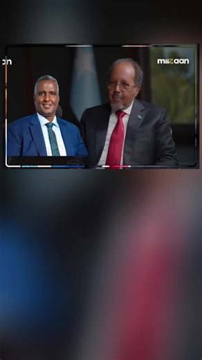 Asbuuc ka hor madaxweynuhu wuxuu mudo 12 saac aha xabadaynayay odasha dhaqanka iyo siyaasi hassan ali khayre eedayntan xaq miyuu u leeyhy ? #abdirahmanabdishakurwarsame #hassanalikheyre #somalitiktok #fouryoupage