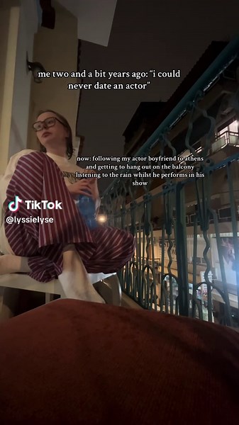 Why Dating an Actor Can Be Embarrassing Yet Fun