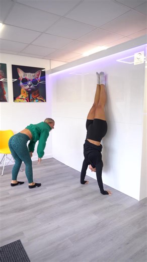 No two days are the same when you’re at Shades! ☀️😂 Awesome to see @coachcamilla & @handstandhype today for their 10min holiday 🤩 #shades #shadestanningstudio #tanningbeds | Shades Tanning Salon Bitterne