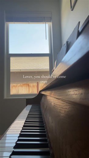 Heartfelt Display of Emotion in Jeff Buckley's 'Lover'