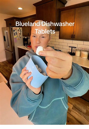 At this stage of life, I’m intentional about what I bring into my home. 🌿 Most dishwasher pods are wrapped in plastic, release microplastics, and add unnecessary waste to our landfills and waterways. That didn’t sit right with me. Blueland Dishwasher Tablets are 100% plastic-free. No plastic pods. No plastic film. No plastic waste—ever. Each tablet delivers a powerful, grease-cutting clean using clean ingredients that actually rinse away, not cling to your dishes. They come in a reusable Foreve