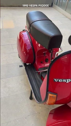 1993 #piaggio #vespa #px200e