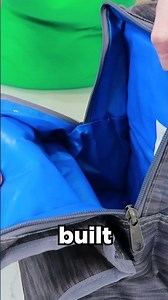 The ice pack is built right in! #lunchbox #lunchhack #school