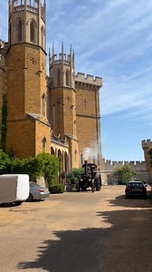 Steam at #HarryPotter ‘s #Hogwarts. Could be, but it’s actually Fowler traction engine No. 14888 of 1917 Kingfisher at #Belvoir Castle last month. What a beautiful building to see a steam engine running around | SiCol Transport Publishing