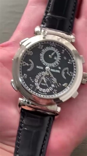 ✨ Patek Philippe GrandMaster Chime 6300G‑001 ✨ The ultimate horological expression: double-faced, dual dials, 20 world-class complications—including minute repeater, grande & petite sonnerie, perpetual calendar, second time zone, and iconic chiming features. 🔹 Reversible 47.7 mm white-gold case – Two masterpieces in one 🔹 20 complications – A symphony of timekeeping capabilities 🔹 Grande & petite sonnerie – Rich hourly chimes, reverberating with elegance 🔹 Perpetual calendar & moon phases – 