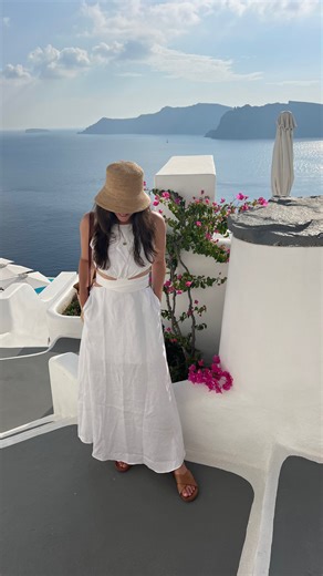 Emily DiDonato on Instagram: "A day in the life of a model"