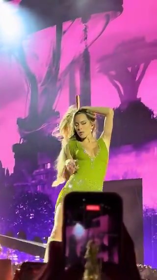 un bailecito de tini para calmar todo esto