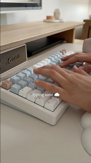 cozy keyboard sounds ☕️⌨️🧺 #keyboard #typingasmr #keyboardsounds #mechanicalkeyboard