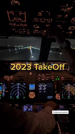 Let’s takeOff for 2023!! Happy new year to all of you ! #aviation #takeoff #avgeek #travel #sky #pilot #pilotview