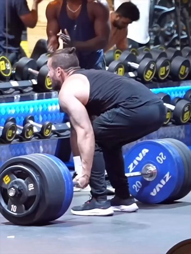 716K views · 10K reactions | Can i do some warmup with you? New video part1 #anatoly #gym #prank #mop32kg #cleaner #newvideo #fblifestyle | Food Review | Facebook