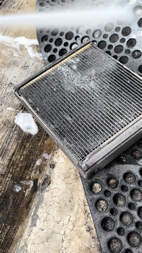 Cleaning Car Air Conditioner Evaporator