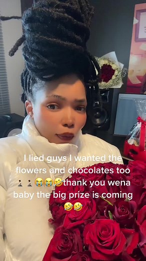 Surprise Gifts: Roses and Chocolates Expectations