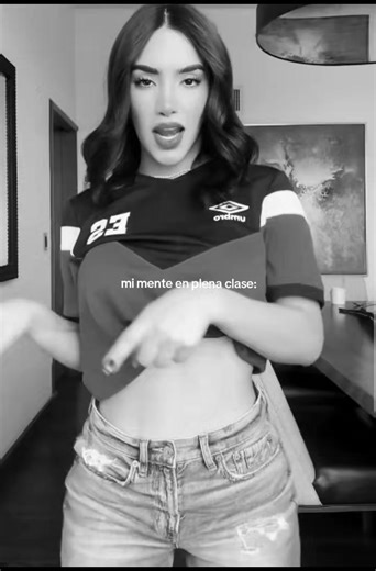 #kimloaiza Lit soy bien anbreanda la neta 💜🥰, osea q riko 😝 #tiktokdevuelvemeelchattt😭 #kimberlyloaiza #comida#takis@Kimberly Loaiza