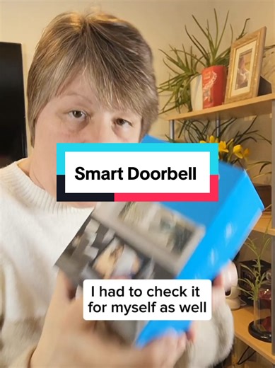 Effortless Use of Smart Doorbells for Elderly Safety